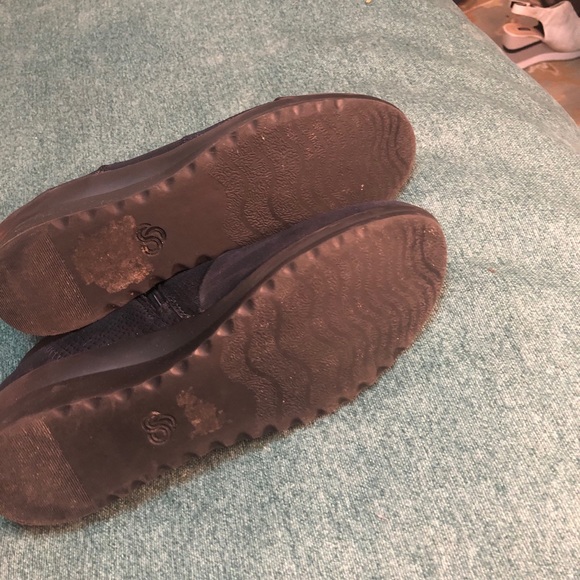 Navy Blue Loafers - Picture 3 of 3